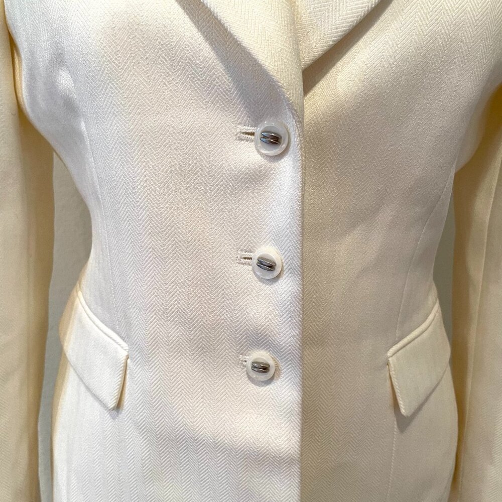 Tahari ASL Petite Women's Blazer  Beige/Ivory.  Size: 2P - Picture 5 of 8